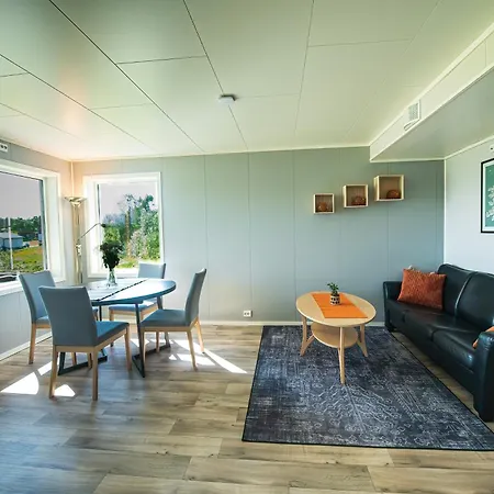 Senja Fjordhotell And Hotel 3*