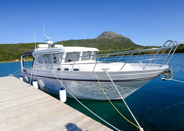 Senja Fjordhotell And