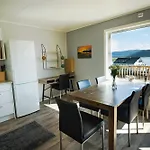 Senja Fjordhotell And Stonglandseidet