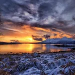 Senja Fjordhotell And Stonglandseidet