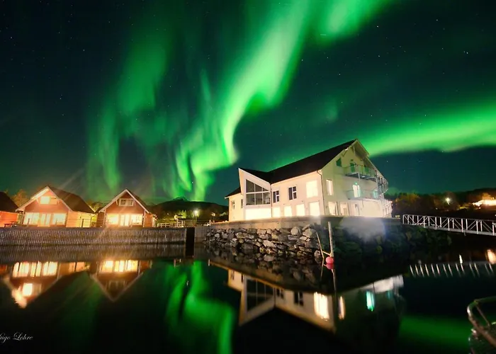Senja Fjordhotell And Hotel